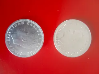 2 Monedas 50 PTAS Plata año 1975