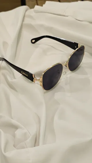 Occhiali da sole Chloe donna neri e oro