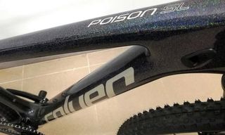 Coluer Poison (Nova - Carbono)