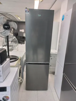 Nevera Beko 2m garantía + entrega 