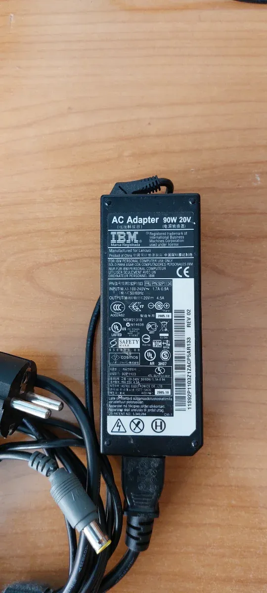 Adaptador Corriente IBM 90W 20V