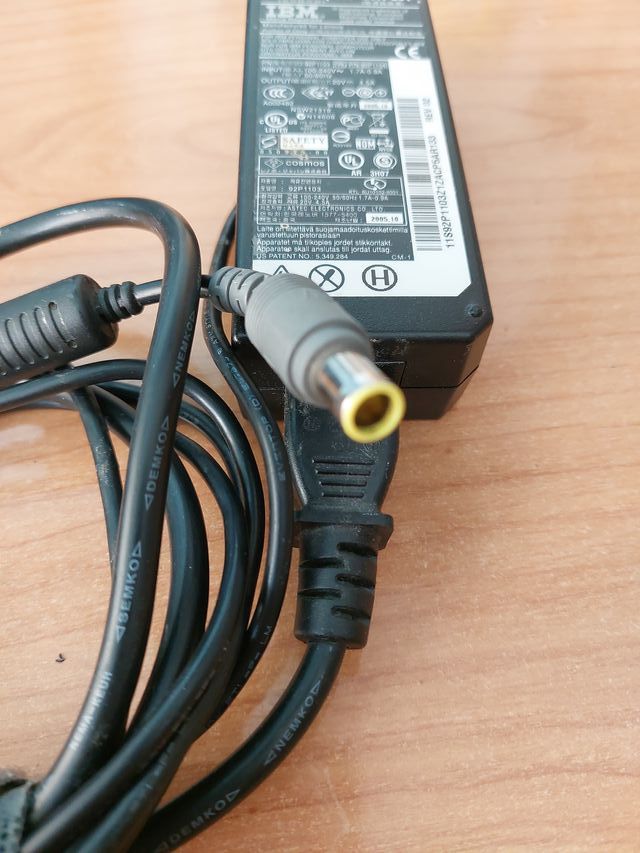 Adaptador Corriente IBM 90W 20V