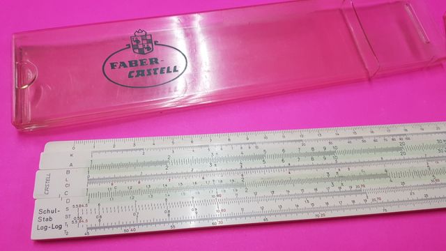 Regla de cálculo Faber Castell