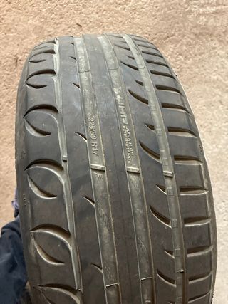 Neumático Kormoran 225/50 ZR17 98Y XL