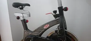 Bicicleta de Spinning F&H Fitness