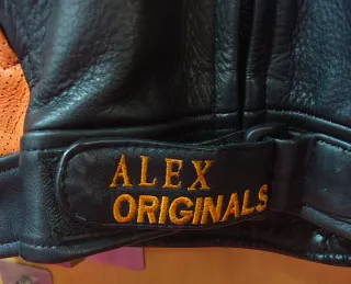 Chaqueta de piel para moto con protecciones