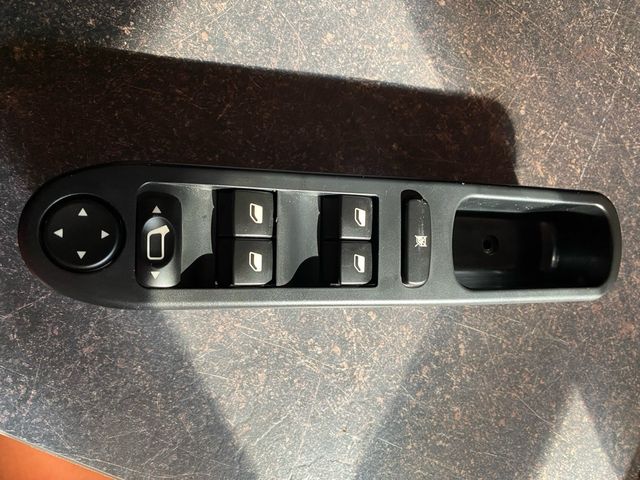 Interruptor Elevalunas Peugeot 307 5puertas