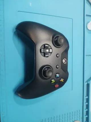 Mando Xbox One Negro