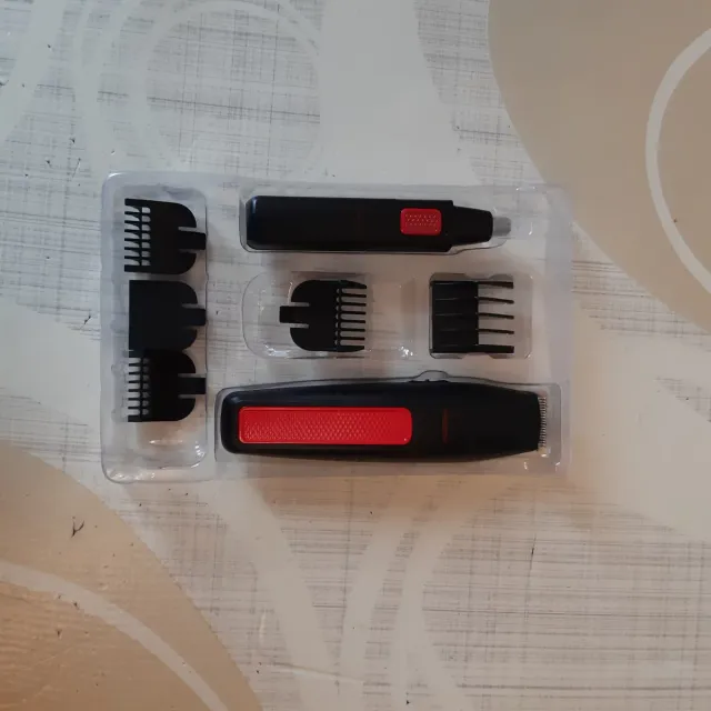 Kit Regolabarba e Capelli NECCHI Nero/Rosso