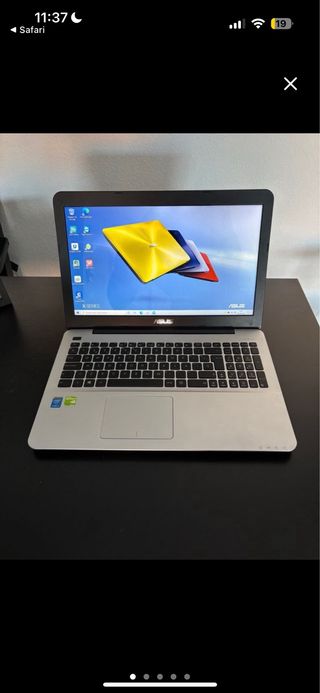 Portátil ASUS X555QA Plata y Negro