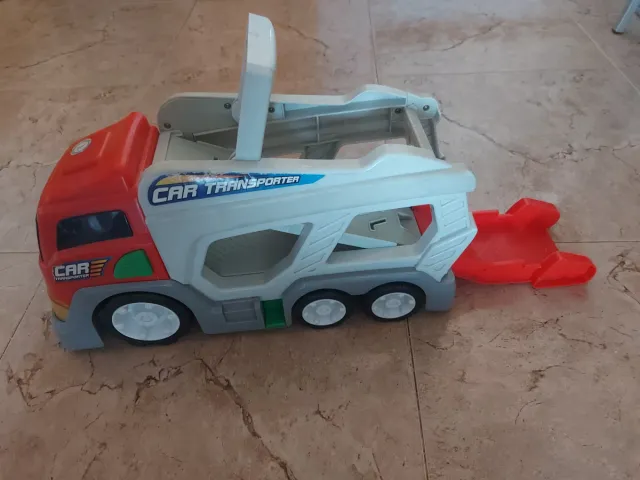 Camión Transportador de Coches Juguete