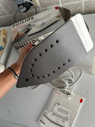 Ferro da stiro Philips Compact HD 1351