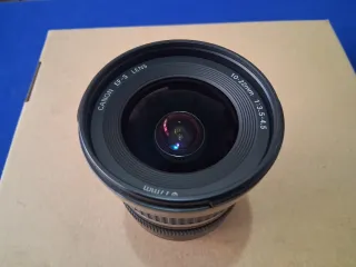 Canon EF-S 10-22mm f/3.5-4.5. Hongos