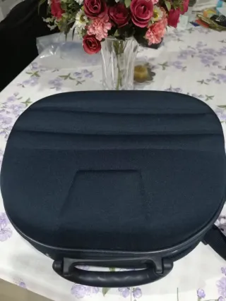 Neceser de viaje rígido negro