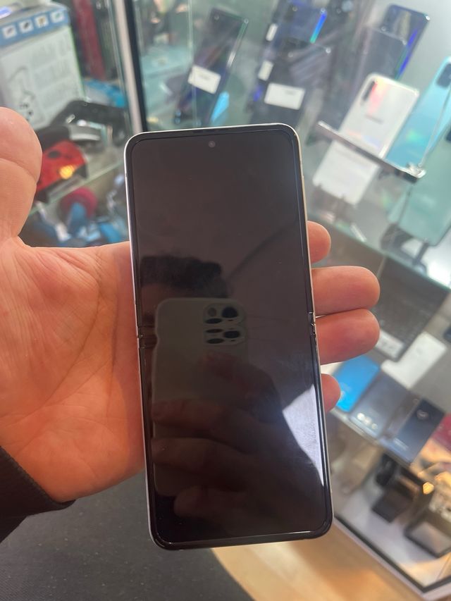 Samsung Galaxy Z Flip 3 256 GB Beige