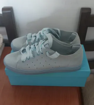 Zapatillas Stephen Allen *Celeste*  Talla 40