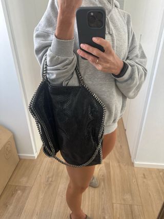 Borsa Stella McCartney nera in pelle di serpente