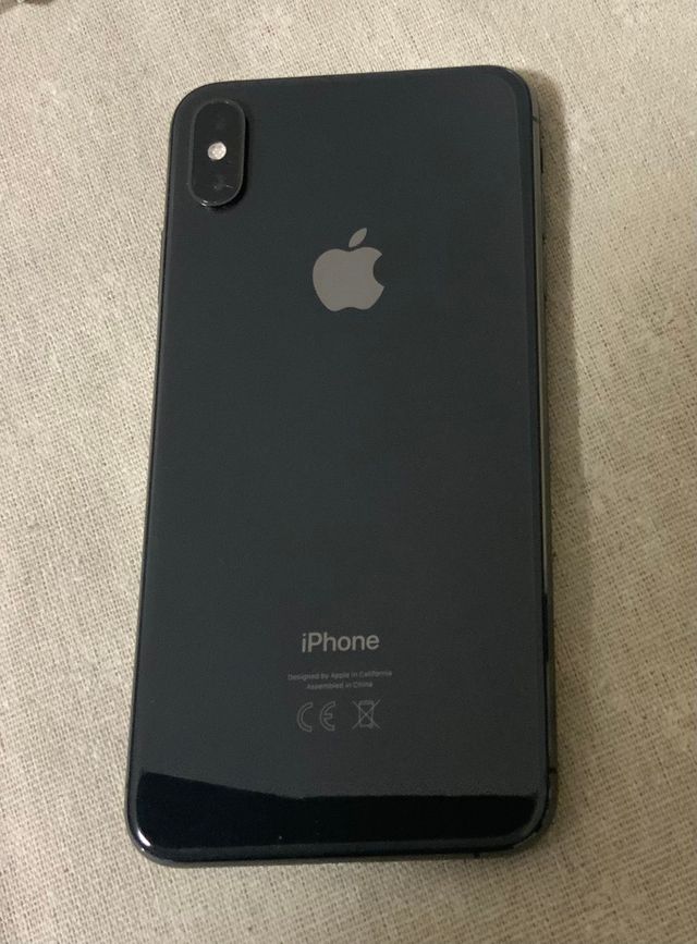 iPhone XS Max Apple