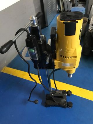 Perforadora VEVOR Z1Z-205