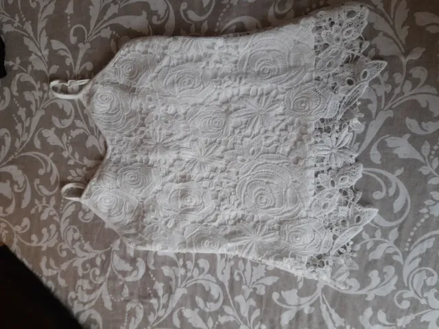 Top encaje blanco tirantes