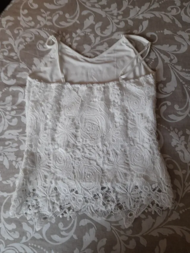 Top encaje blanco tirantes