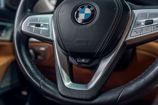 BMW Serie 750i - 2020