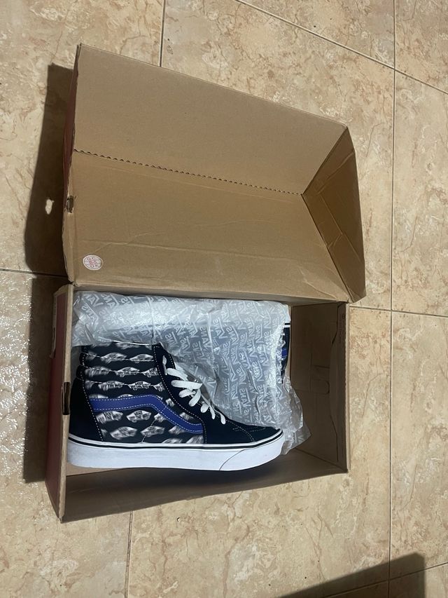 Zapatillas Vans Sk8-Hi Negras y Azules