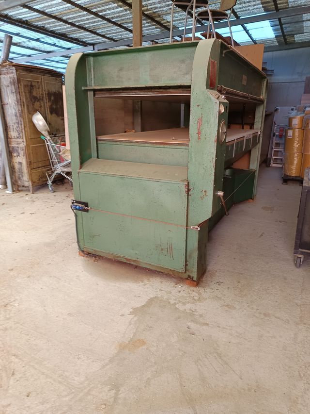 Prensa de platos fríos