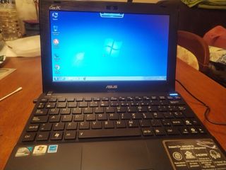Portátil Asus PC Negro y Dorado