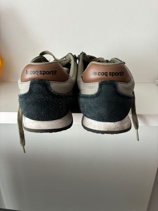 Zapatillas Le Coq Sportif grises y verde oliva