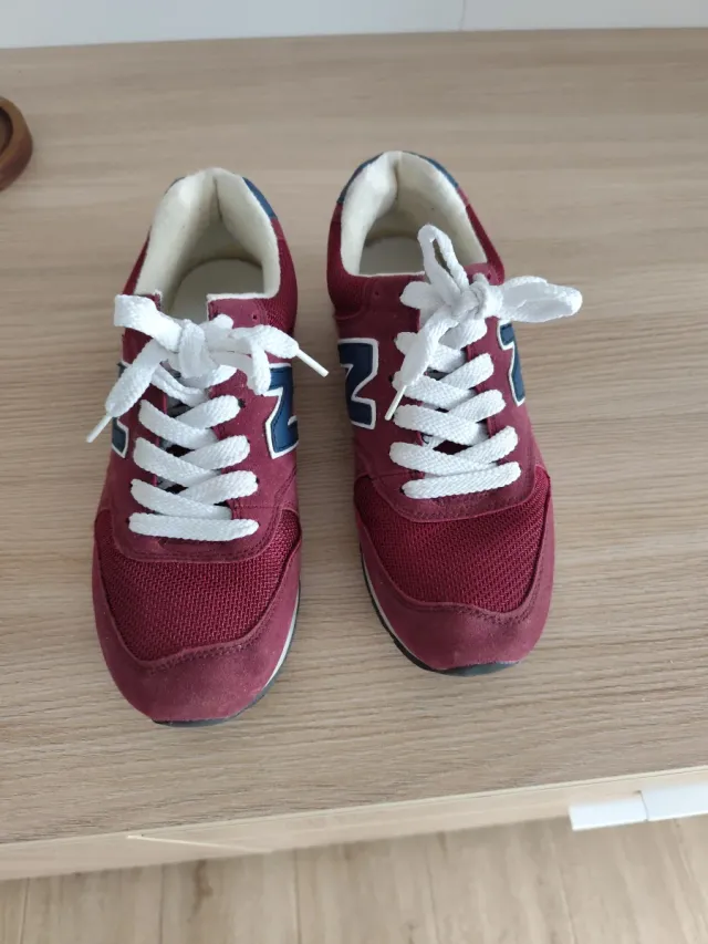 Deportivas New Balance Granate Talla 40