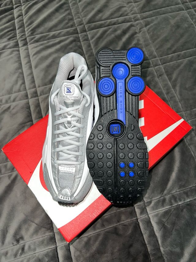 Nike Shox R4 Unisex Blancas y Azul