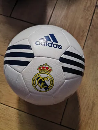 Balón Adidas Real Madrid