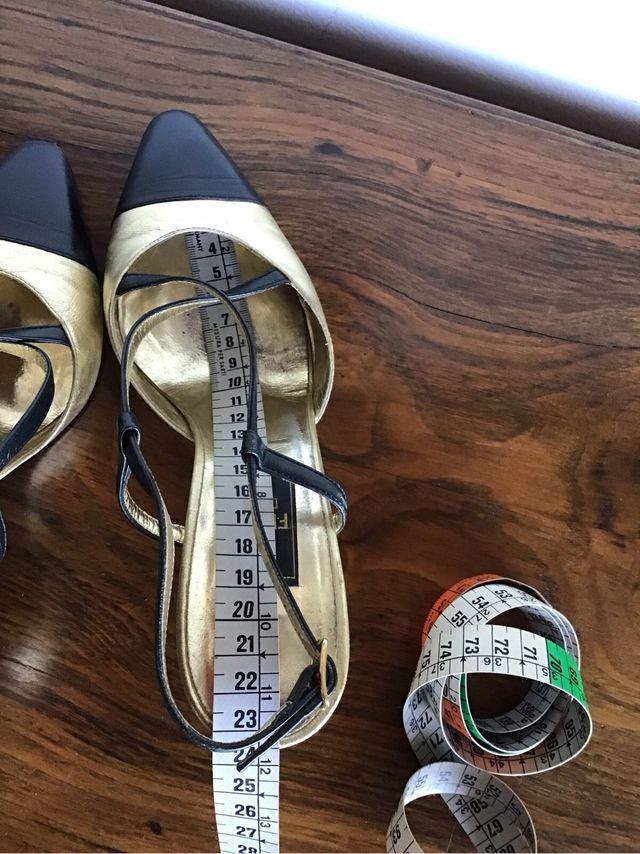 Fendi Scarpe Oro e Nere Tacco Alto