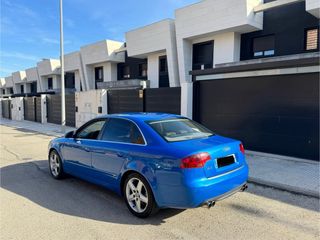 AUDI A4 2.0 TDI LOOK S4
