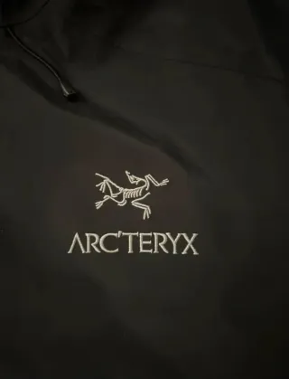 Chaqueta Arc'teryx Beta SL Negra