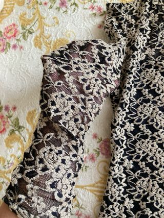 Vestido mini encaje floral