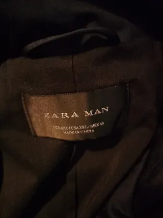 Gabardina Ligera Zara Negra Caballero (quiere liqu