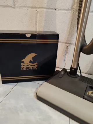 Aspirador Delphin: Limpieza y Aire Puro