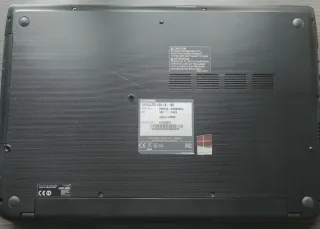 Toshiba Satellite LB-50-B-18E Rojo