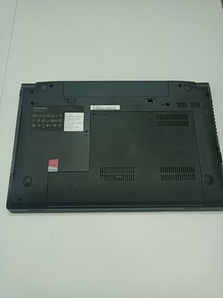 Lenovo B590 Notebook - Windows 11 Home