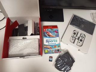 Custodia OLED bianca per Nintendo Switch + Game+ 