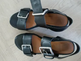 Sandalias Bimba y Lola Talla 36