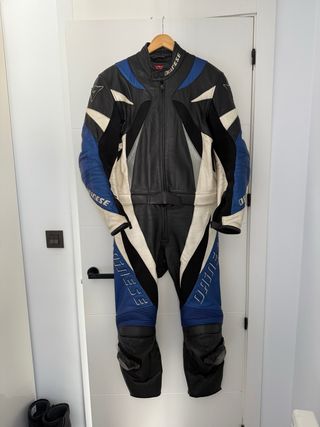 Mono Dainese 2 piezas Talla 52