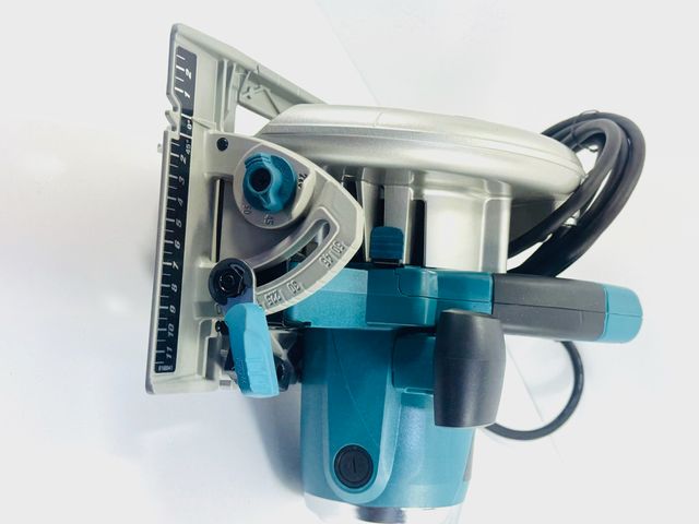 Sierra Circular Makita 5008 MG Magnesium