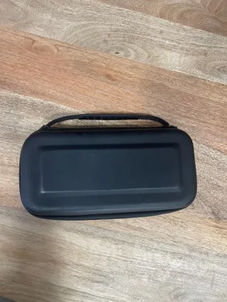 Nintendo Switch + 2 juegos y accesorios