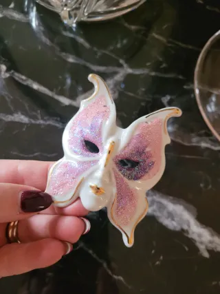 Maschera veneziana farfalla glitter rosa