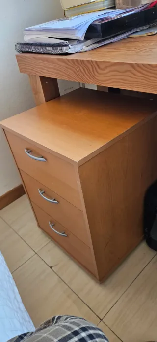 Cassettiera in legno