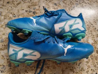 Botas de fútbol Puma T41