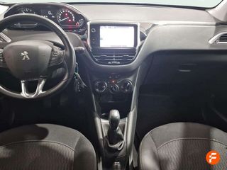 Peugeot 208 5P STYLE 1.2L PureTech 60KW (82CV)